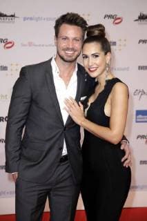 Sebastian Pannek und Clea-Lacy Juhn bei der 13. Verleihung des PRG Live Entertainment Award in der Festhalle Frankfurt. Frankfurt am Main, 09.04.2018