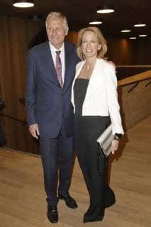 Ulrich Wickert mit Gattin Julia Jäkel bei der Verleihung des Nannen Preises 2018 in der Elbphilharmonie. Hamburg, 11.04.2018