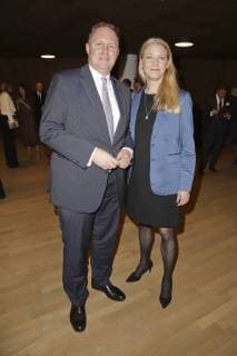 Carsten Brosda und Jana Schiedek bei der Verleihung des Nannen Preises 2018 in der Elbphilharmonie. Hamburg, 11.04.2018