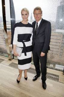 Judith Rakers und Bernd Klaus Buchholz bei der Verleihung des Nannen Preises 2018 in der Elbphilharmonie. Hamburg, 11.04.2018