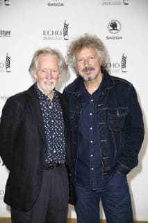 Klaus Voormann und Wolfgang Niedecken bei der Verleihung vom ECHO POP am 12.04.2018 in Berlin ECHO POP Verleihung 2018 in Berlin