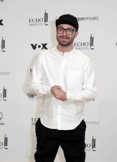 Mark Forster bei Verleihung Deutscher Musikpreis ECHO 2018 in Messe Berlin.