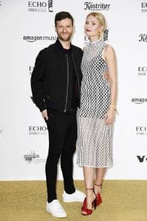 Daniel Grunenberg und Carolin Niemczyk (Glasperlenspiel) bei der 27. Verleihung des Deutschen Musikpreises Echo 2018 in der Messe Berlin. Berlin, 12.04.2017