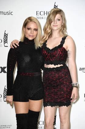 Michelle mit Tochter Marie-Louise Reim bei der 27. Verleihung des Deutschen Musikpreises Echo 2018 in der Messe Berlin. Berlin, 12.04.2017