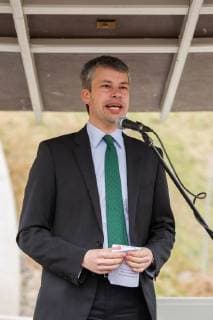 Lichtenau Steffen Bilger, Parlamentarischer Staatssekretär beim Bundesministerium für Verkehr und digitale Infrastruktur, Verkehrsfreigabe A 44 zwischen Anschlussstelle Hessisch Lichtenau-Ost bis AS Waldkappel beim Tunnel Küchen am 13. April 2018, *** Lichtenau Steffen Bilger Parliamentary State Secretary at the Federal Ministry of Transport and Digital Infrastructure Traffic clearance A 44 between Hessisch Lichtenau Ost junction to AS Waldkappel at the Küchen tunnel on 13 April 2018 Copyright: xSocher xEibner-Pressefotox EP_kso