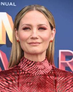 Jennifer Nettles arriving at the 53rd Annual Academy of Country Music Awards in Las Vegas, Nevada - April 15, 2018 - Academy of Country Music Awards 2018, Las Vegas Nevada United States MGM Grand Garden Arena  Copyright: xArroyo-OConnorx h_00504345