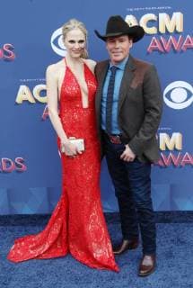 April 15, 2018 - Las Vegas, Nevada, United States of America - Musician Clay Walker and wife Jessica Craig attend the 53rd Academy of Country Music Awards on April 15, 2018 at the MGM Grand Arena in Las Vegas, Nevada. Las Vegas United States of America - ZUMAt114 20180415_zap_t114_663 Copyright: xMarcelxThomasx