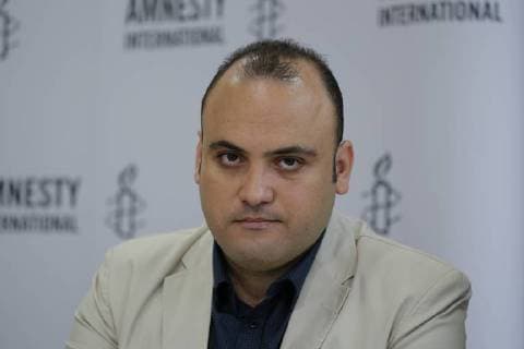 Taher Mokhtar, ägyptischer Arzt und Menschenrechtsaktivist – er nimmt den Amnesty-Menschenrechtspreis für das Nadeem-Zentrum entgegen , Deutschland, Berlin, Pressegespräch: Amnesty International Menschenrechtssituation in Ägypten