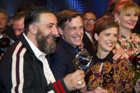 von links: Kida Khodr RAMADAN, Schauspieler, Volker BRUCH, Schauspieler, Liv Lisa FRIES, Schauspielerin, Schlussfoto mit den Preistraegern, 54. Verleihung des Adolf-Grimme-Preises Adolf-Grimme-Preis Grimmepreis in Marl, 13.04.2018. *** from the left Kida Khodr RAMADAN actor Volker BRUCH actor Liv Lisa FRIES actress final photo with the prize-winners 54 award of the Adolf Grimme award Adolf Grimme prize Grimmepreis in Marl 13 04 2018