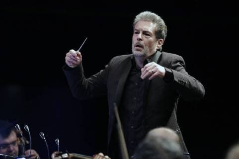 Composer Nic Raine conducts the opening concert of Film Music Prague 2018 GOOSEBUMPS! in Prague, Czech Republic, April 19, 2018. (CTKxPhoto MichaelaxRihova) CTKPhotoP201804191003901  mir 5