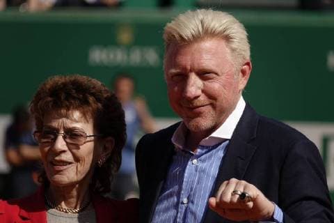 Zeremonie auf dem Court Rainier III des Monte-Carlo Country Club anläßlich der Übergabe des Rings der Hall of Fame an den ehemaligen deutschen Tennisspieler Boris Becker im Rahmen des Rolex Monte-Carlo ATP World Tour Masters 1000 Tennisturnier