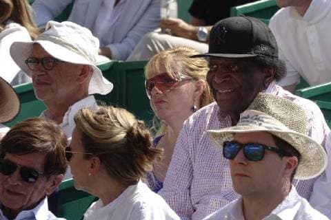 Deutscher Schlagersänger Roberto Blanco mit Ehefrau Luzandra Straßburg als Zuschauer am Court Rainier III im Monte-Carlo Country Club beim Tennisturnier Rolex Monte-Carlo Masters 1000 der ATP World Tour, Fürstentum Monaco