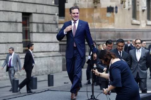 April 22, 2018 - EUM20180422POL23.JPG.CIUDAD DE MEXICO.- ElectionElecciones-INE.- 22 de abril 2018.- El consejero presidente del Instituto Nacional Electoral, Lorenzo Cordova, previo al debate presidencial en el Palacio de Mineria. Foto: Agencia EL UNIVERSALRCC.  - ZUMAu78_ 20180422_zaf_u78_590 Copyright: xElxUniversalx