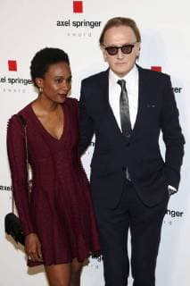 Marius Müller-Westernhagen mit Ehefrau Lindiwe Suttle bei der Verleihung des Axel Springer Award 2018 im Axel-Springer-Haus. Berlin, 24.04.2018