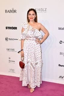 Mina Tander bei der Ankunft zur Verleihung Deutscher Parfumpreis - Duftstars 2018 am 25.04.2018 in Berlin Deutscher Parfumpreis Duftstars 2018 in Berlin
