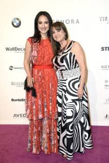 Stephanie Stumph mit Mutter Christine Stumph bei der 26. Verleihung des Deutschen Parfumpreises Duftstars 2018 im Flughafen Tempelhof. Berlin, 25.04.2018