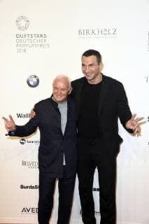 Werner Baldessarini und Wladimir Klitschko bei der 26. Verleihung des Deutschen Parfumpreises Duftstars 2018 im Flughafen Tempelhof. Berlin, 25.04.2018