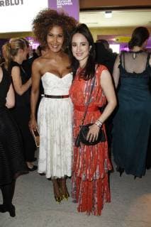 Marie Amiere und Stephanie Stumph auf der Aftershow Party nach der 26. Verleihung des Deutschen Parfumpreises Duftstars 2018 im Flughafen Tempelhof. Berlin, 25.04.2018