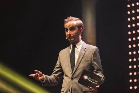 Jan Böhmermann (Moderator) beim Deutschen Digital Award 2018 des Bundesverbands der Digital Wirtschaft (BVDW) am 26.04.2018 in Berlin
