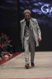 A model presents creations of Mexican designer Galo Bertin for the fall winter season during the Fashion Week of Mexico City, Mexico, 27 April 2018. Mexico City Fashion Week !ACHTUNG: NUR REDAKTIONELLE NUTZUNG!  Copyright: xSashenkaxGutierrezx MDF01 20180428-636604811077559485