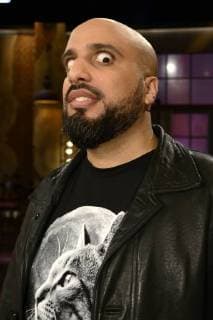 Entertainment Bilder der Woche KW17 Bilder des Tages Abdelkarim bei der Aufzeichnung der WDR-Talkshow Kölner Treff im WDR Studio BS 2. Köln, 27.04.2018 *** Abdelkarim at the recording of the WDR Talkshow Kölner Treff in the WDR Studio BS 2 Cologne 27 04 2018 Foto:xJ.xKrickx xFuturexImage