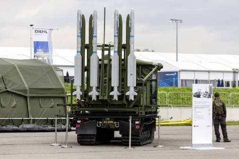 DEU; Deutschland, Berlin, 29.04.2018: Internationale Luftfahrtausstellung ILA Berlin. Lenkwaffe Iris-T, Missile, Saab, Diehl Defence. *** DEU Germany Berlin 29 04 2018 International Aerospace Exhibition ILA Berlin Missile Iris T Missile Saab Diehl Defense
