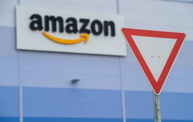 Logistiklager HAM2 von Amazon in Winsen: , Winsen Copyright: xBjörnxHakex