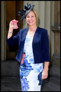 . 04 05 2018. London, United Kingdom. Investitures at Buckingham Palace. Clare Connor receives an MBE at the Investitures at Buckingham Palace, London, UK - 04 May 2018.  xi-Imagesx xPoolx IIM-17671-0027