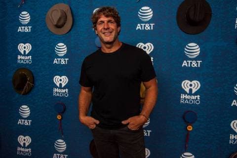 May 5, 2018 - Austin, Texas, USA - Billy Currington walks the Red Carpet at the iHeart Country Music Fest in Austin, Texas on May 5th, 2018 (05 05 18). Photo of BILLY CURRINGTON. Austin USA - ZUMAm222 20180505_zap_m222_016 Copyright: xMichaelxMullenixx