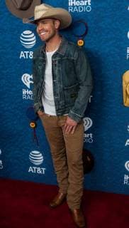 May 5, 2018 - Austin, Texas, USA - Dustin Lynch walks the Red Carpet at the iHeart Country Music Fest in Austin, Texas on May 5th, 2018 (05 05 18). Photo of DUSTIN LYNCH. Austin USA - ZUMAm222 20180505_zap_m222_008 Copyright: xMichaelxMullenixx