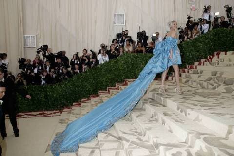 Entertainment Bilder der Woche KW 19 Diane Kruger arrives on the red carpet at The Metropolitan Museum of Art s Costume Institute Benefit Heavenly Bodies: Fashion and the Catholic Imagination at Metropolitan Museum of Art in New York City on May 7, 2018.  NYP20180507350 JOHNxANGELILLO