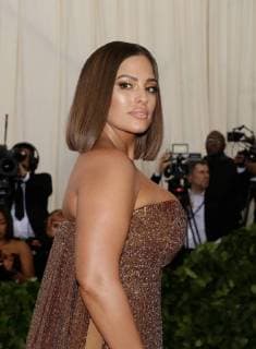 Ashley Graham arrives on the red carpet at The Metropolitan Museum of Art s Costume Institute Benefit Heavenly Bodies: Fashion and the Catholic Imagination at Metropolitan Museum of Art in New York City on May 7, 2018.  NYP20180507336 JOHNxANGELILLO