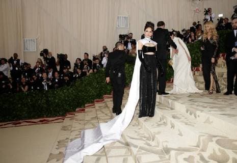 Eiza Gonzalez arrives on the red carpet at The Metropolitan Museum of Art s Costume Institute Benefit Heavenly Bodies: Fashion and the Catholic Imagination at Metropolitan Museum of Art in New York City on May 7, 2018.  NYP20180507341 JOHNxANGELILLO
