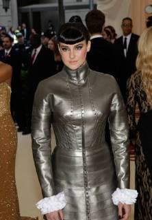 Shailene Woodley arrives on the red carpet at The Metropolitan Museum of Art s Costume Institute Benefit Heavenly Bodies: Fashion and the Catholic Imagination at Metropolitan Museum of Art in New York City on May 7, 2018.  NYP20180507367 JOHNxANGELILLO