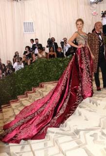 May 7, 2018 - New York, N.Y, USA - BLAKE LIVELY attends the Metropolitan Museum of Art Costume Institute Benefit with exhibition of Heavenly Bodies: Fashion and the Catholic Imagination .The Met Museum, NYC.May 7, 2018.Photos by , Globe Photos Inc. New York USA - ZUMAms4_ 20180507_zaa_ms4_030 Copyright: xSoniaxMoskowitzx