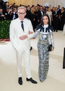 May 7, 2018 - New York, NY, U.S. - 07 May 2018 - New York, New York - Paul Bettany, Jennifer Connelly. 2018 Metropolitan Museum of Art Costume Institute Gala: Heavenly Bodies: Fashion and the Catholic Imagination. Photo Credit: Christopher Smith AdMedia New York U.S. - ZUMAa123 20180507_zaa_a123_058 Copyright: xChristopherxSmithAdmediax
