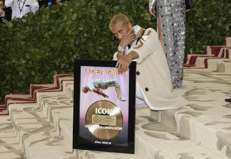 Jaden Smith arrives on the red carpet at The Metropolitan Museum of Art s Costume Institute Benefit Heavenly Bodies: Fashion and the Catholic Imagination at Metropolitan Museum of Art in New York City on May 7, 2018.  NYP20180507735 JOHNxANGELILLO