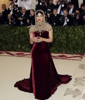 Priyanka Chopra arrives on the red carpet at The Metropolitan Museum of Art s Costume Institute Benefit Heavenly Bodies: Fashion and the Catholic Imagination at Metropolitan Museum of Art in New York City on May 7, 2018.  NYP20180507715 JOHNxANGELILLO