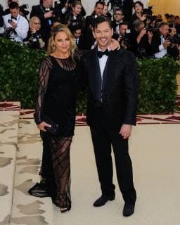 May 7, 2018 - New York, NY, U.S. - 07 May 2018 - New York, New York - Jill Goodacre, Harry Connick Jr. 2018 Metropolitan Museum of Art Costume Institute Gala: Heavenly Bodies: Fashion and the Catholic Imagination. Photo Credit: Christopher Smith AdMedia New York U.S. - ZUMAa123 20180507_zaa_a123_326 Copyright: xChristopherxSmithAdmediax