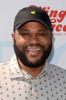 BURBANK,CA - MAY 7: Anthony Anderson at the 11th Annual George Lopez Foundation Celebrity Golf Tournament, Lakeside Golf Club in Burbank, California on May 7, 2018. Copyright: xDavidxEdwardsx