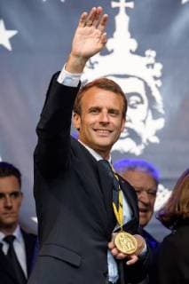Entertainment Bilder des Tages Verleihung des internationalen Karlspreises zu Aachen, 10.05.2018 Der Französische Präsident Emmanuel Macron bei der Verleihung des internationalen Karlspreises zu Aachen am 10.05.2018, , Aacgeb NRW Deutschland