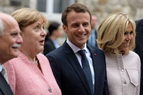 Verleihung des internationalen Karlspreises zu Aachen, 10.05.2018 Bundeskanzlerin Dr. Angela Merkel und der französische Präsident Emmanuel Macron bei der Verleihung des internationalen Karlspreises zu Aachen am 10.05.2018, , Aacgeb NRW Deutschland