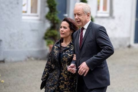 Verleihung des internationalen Karlspreises zu Aachen, 10.05.2018 Der WDR Intendant Thomas Tom Buhrow mit seiner Freundin Daniela Boff bei der Verleihung des internationalen Karlspreises zu Aachen am 10.05.2018, , Aacgeb NRW Deutschland