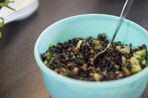 Plastic bowl with black gram salad mit_2017_10357