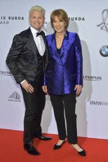 Felix Burda Award in Berlin Guido Cantz, Christa Maar Ankunft zur Preisverleihung und Ehrung des 15. Felix Burde Award im Hotel Adlon Kempinski in Berlin am 13.05.2018