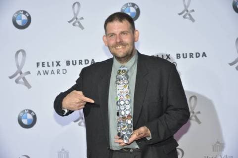 Entertainment Bilder des Tages Ingo Petermeier, Kronkorken Sammelweltmeister Ankunft zur Preisverleihung und Ehrung des 15. Felix Burda Award im Hotel Adlon Kempinski in Berlin am 13.05.2018