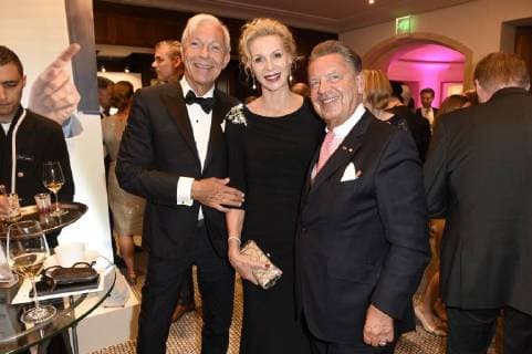Jo Groebel, Grit Weiss und Jörg Woltmann bei der Verleihung des Felix Burda Award 2018 im Hotel Adlon Kempinski. Berlin, 13.05.2018