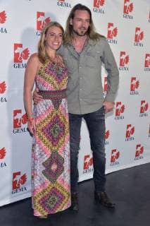 Oliver Thomas mit Freundin Anna-Marlene Bicking ( Gewinnerin des Musikautorenpreises 2018 ) 30 Jahre Fred Jay Preisverleihung in Berlin in der Columbiahalle am 15.05.2018