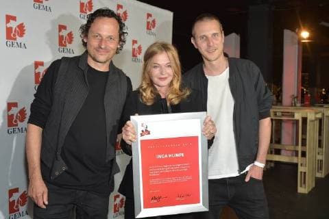 Inga Humpe, Tommi Eckart, 2Raumwohnung, mit einem neuen Bandmitglied 30 Jahre Fred Jay Preisverleihung in Berlin in der Columbiahalle am 15.05.2018
