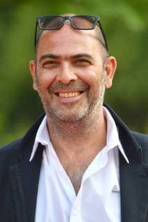 Hannes RINGLSTETTER (Kabarettist,Musiker,Schauspieler), Einzelbild,angeschnittenes Einzelmotiv,Portraet,Portrait,Porträt. Roter Teppich,Red Carpet,Bayerischer Fernsehpreis 2018 am 18.05.2018.
